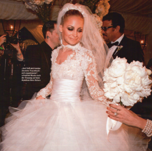 WEDDING INSPIRATION: TAKE A PEEK AT THESE CELEBRITY WEDDING BOUQUETS