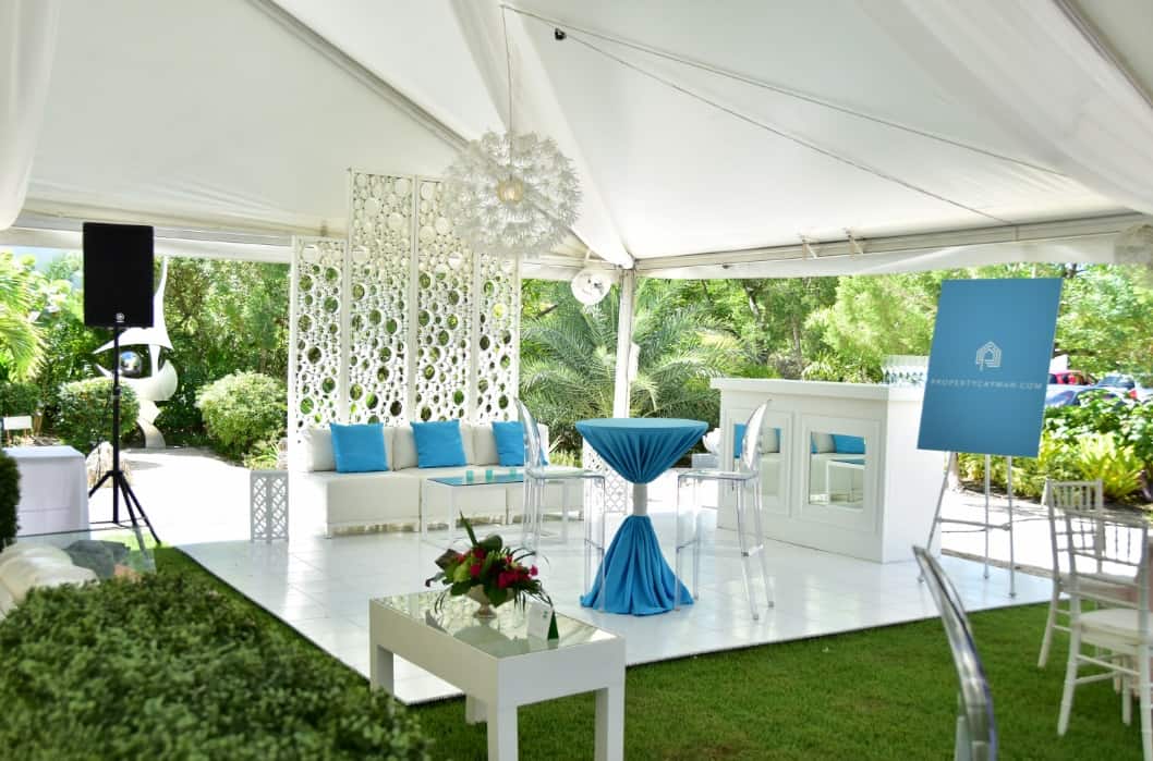 chic outdoor event lounge for corporate function